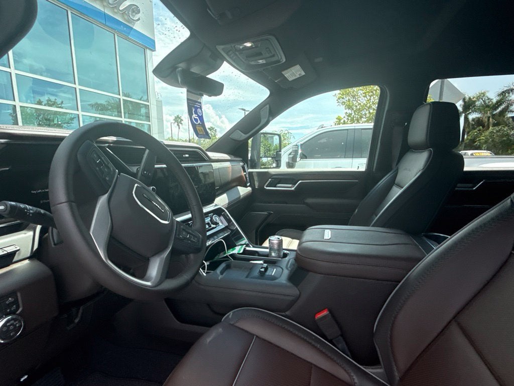 2026 GMC Sierra 3500 HD Denali DRW