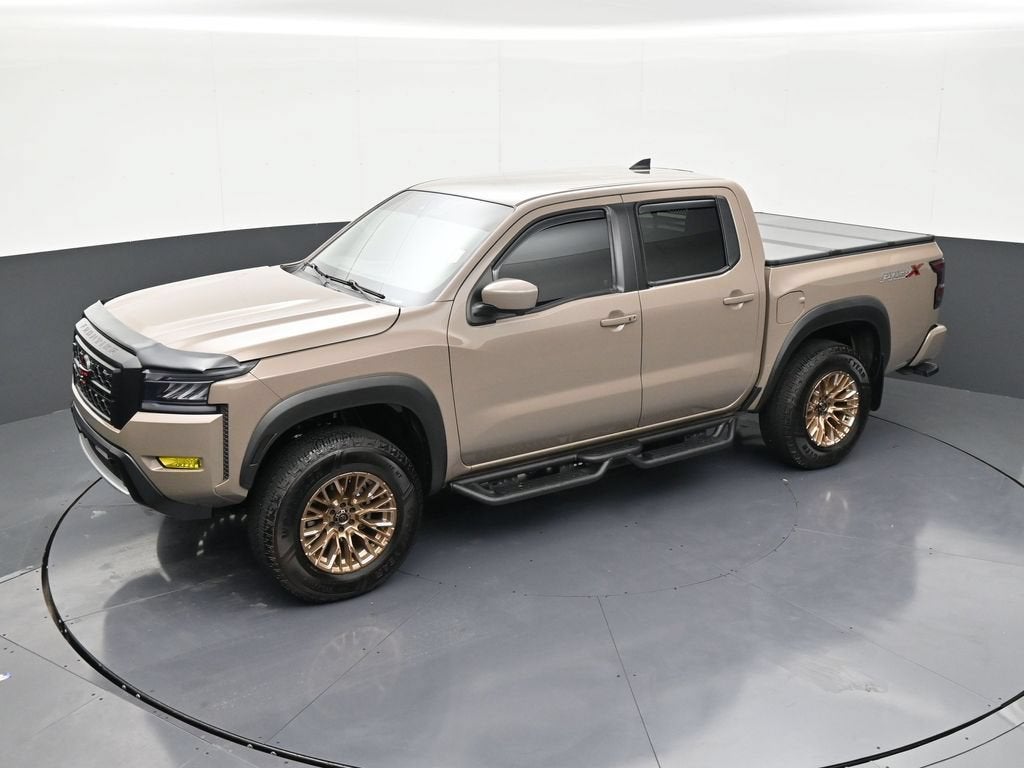 2024 Nissan Frontier Crew Cab PRO-X 4x2