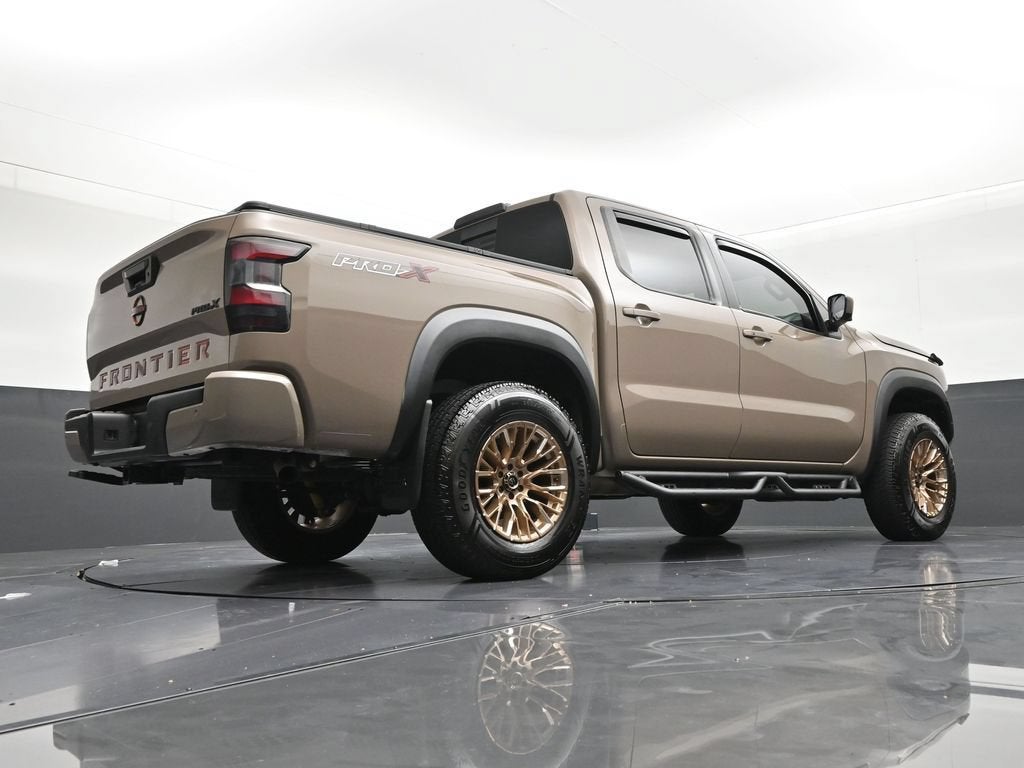 2024 Nissan Frontier Crew Cab PRO-X 4x2