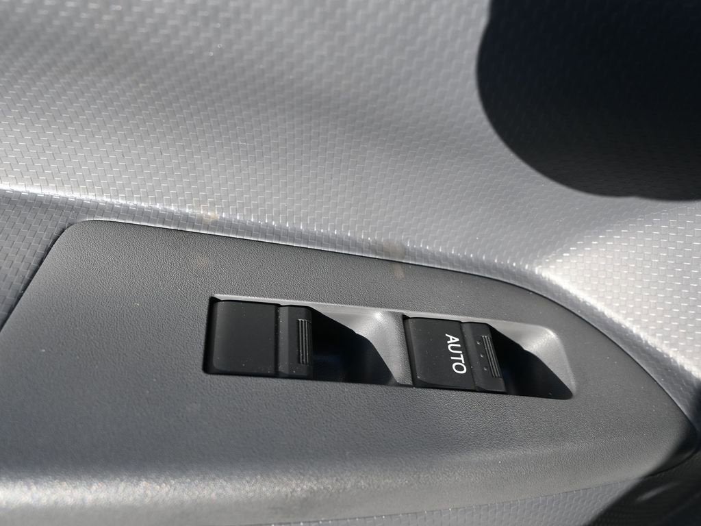 2025 Chevrolet Low Cab Forward 4500 HG Base