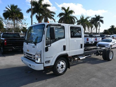 2025 Chevrolet Low Cab Forward 4500 HG Base