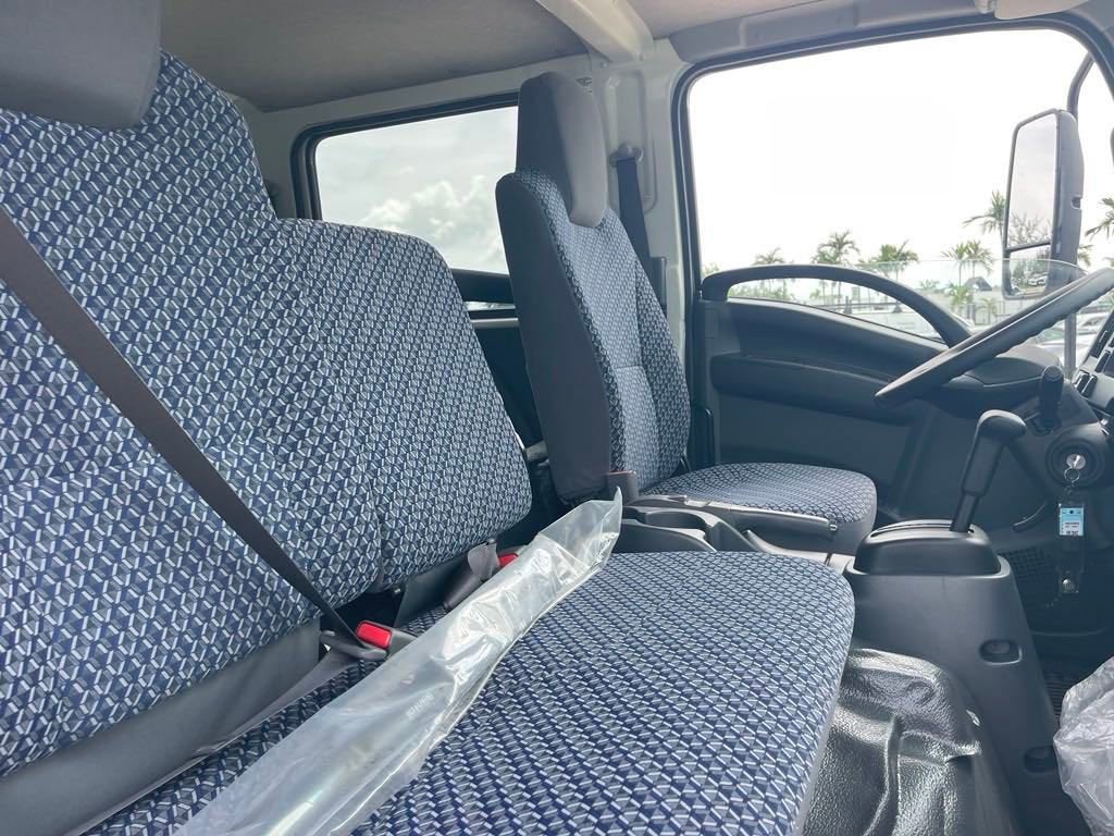 2024 Chevrolet Low Cab Forward 4500 1WT