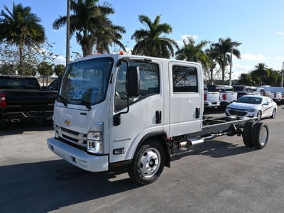 2025 Chevrolet Low Cab Forward 4500 HG Base