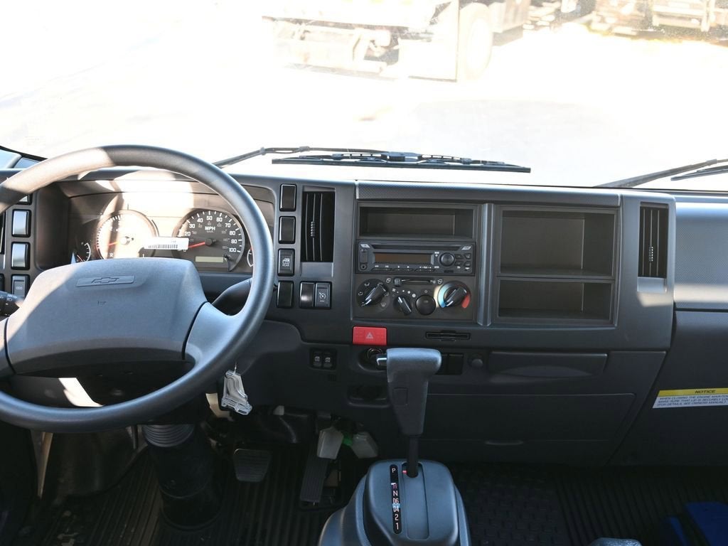 2025 Chevrolet Low Cab Forward 4500 Base