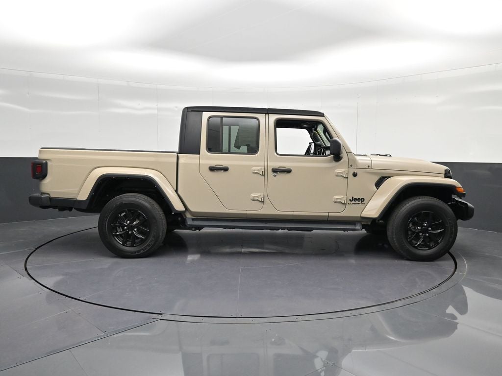 2022 Jeep Gladiator Altitude