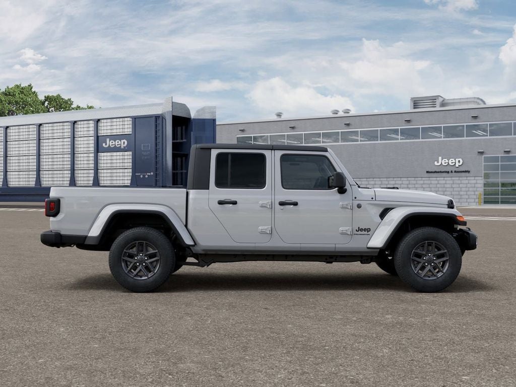 2026 Jeep Gladiator Sport S