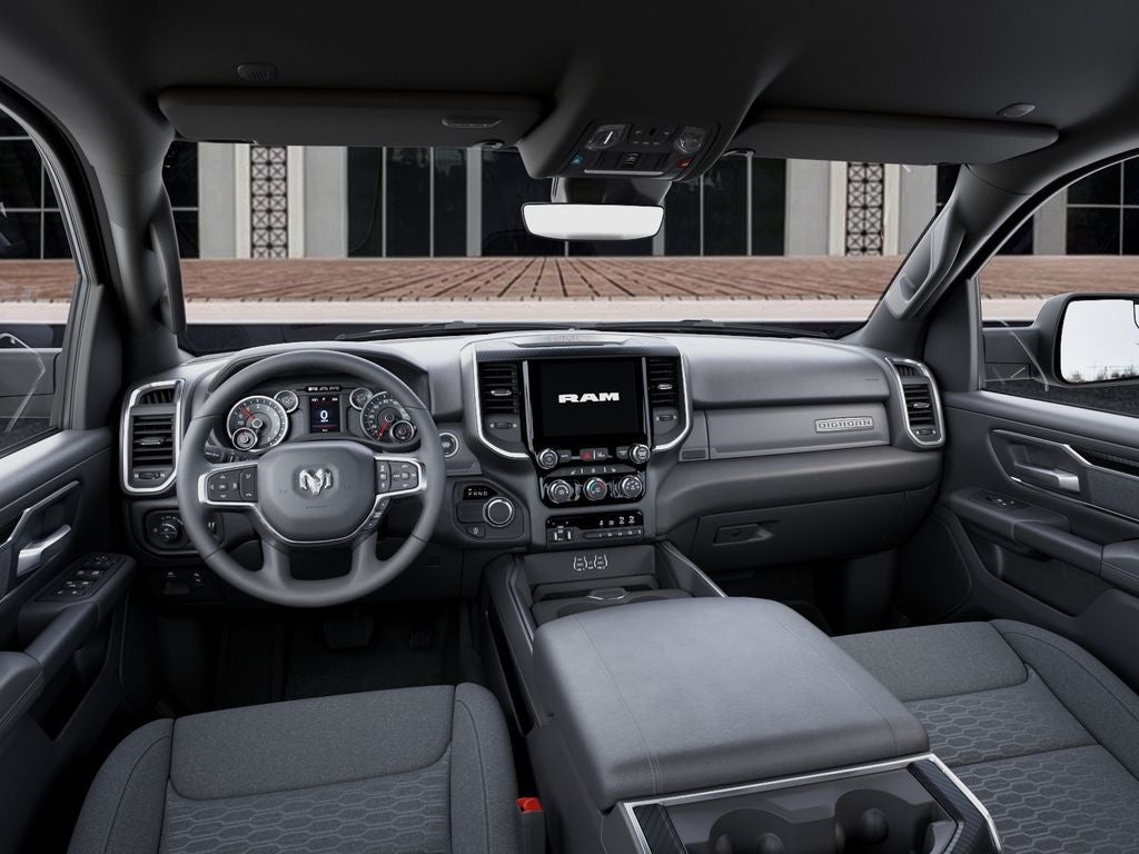 2027 RAM 1500 Big Horn/Lone Star