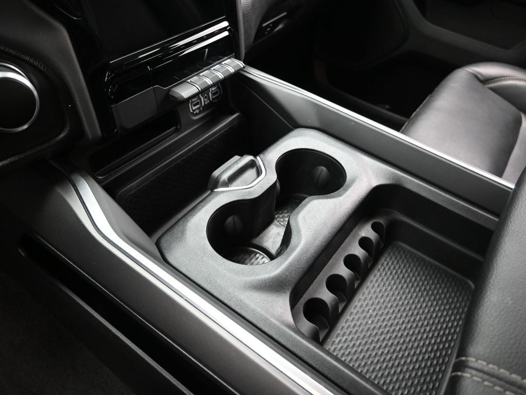 2024 RAM 1500 Big Horn/Lone Star Night Edition