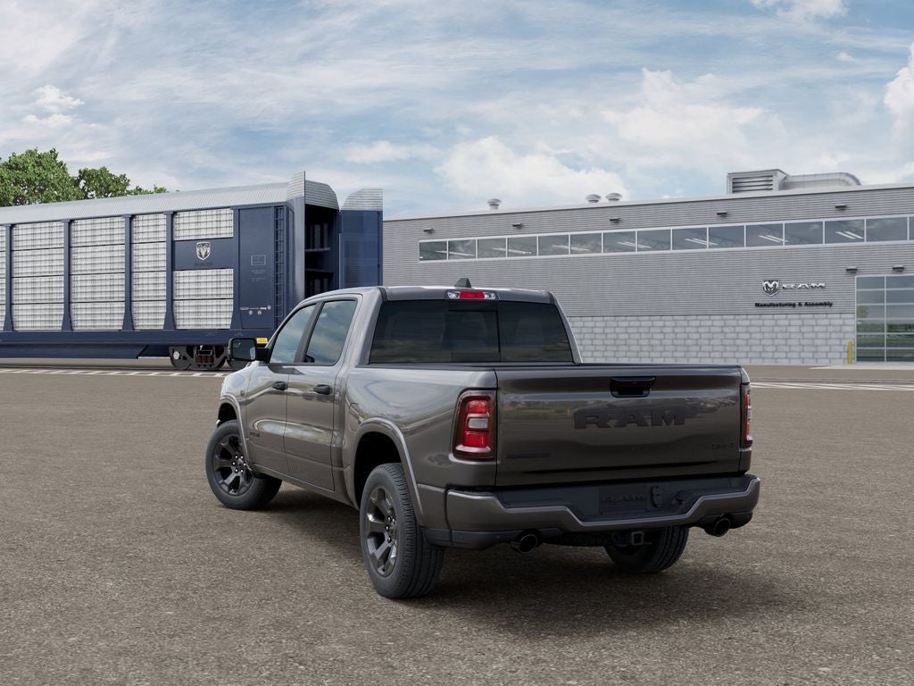 2027 RAM 1500 Big Horn/Lone Star
