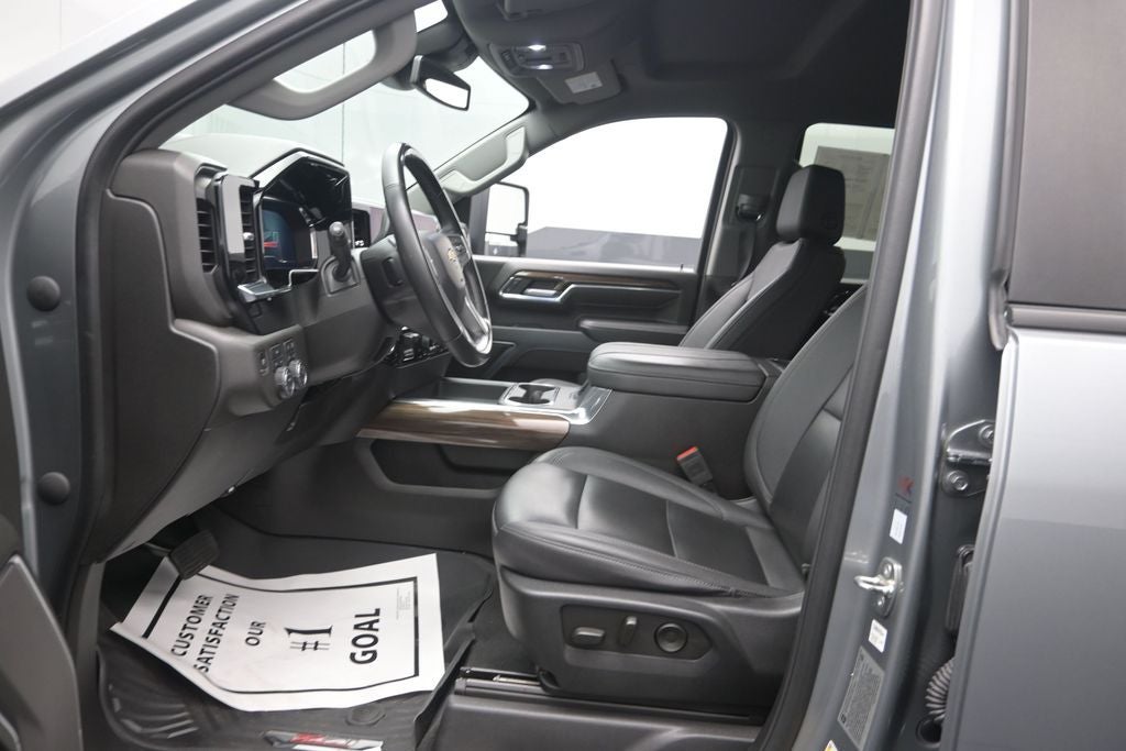 2024 Chevrolet Silverado 2500HD LT