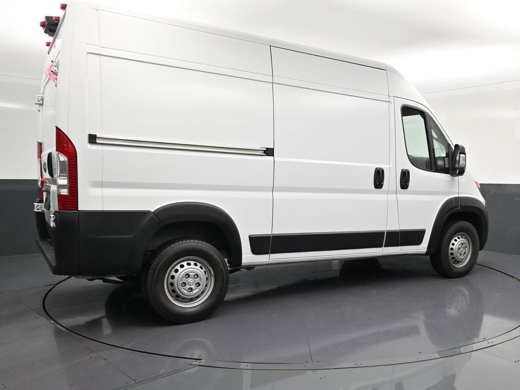 2025 RAM ProMaster 1500 Base