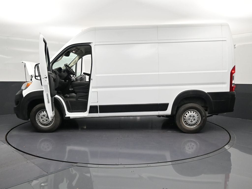 2025 RAM ProMaster 1500 Base
