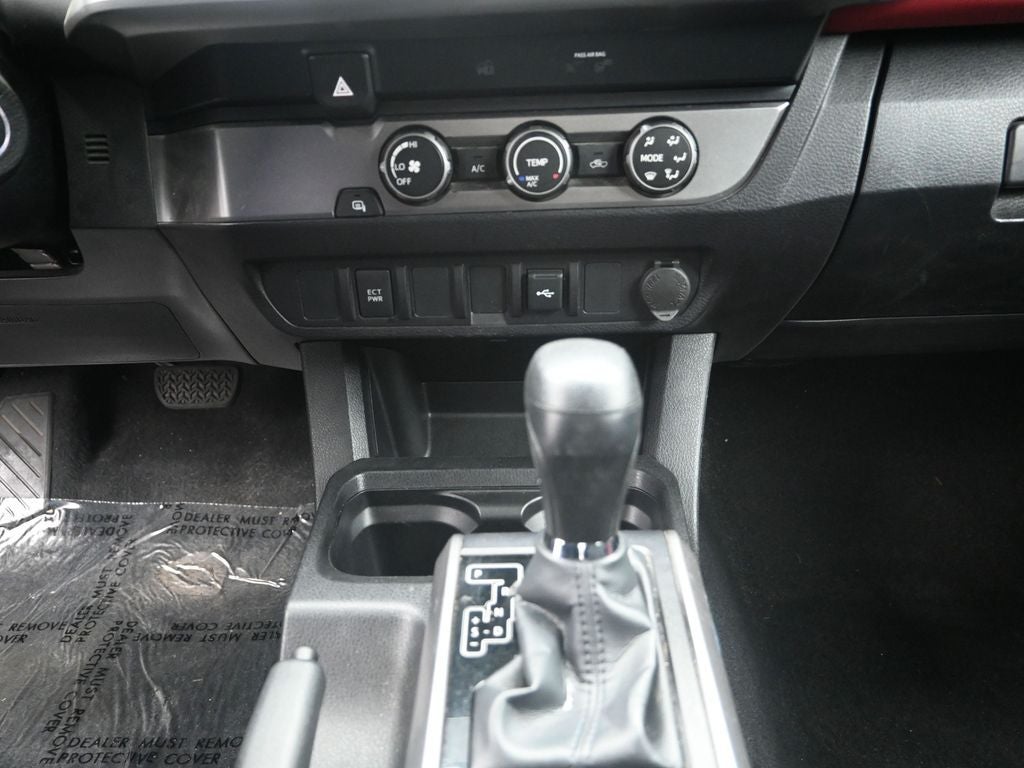 2022 Toyota Tacoma SR5