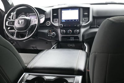 2022 RAM 1500 Big Horn Crew Cab 4x4 5'7" Box