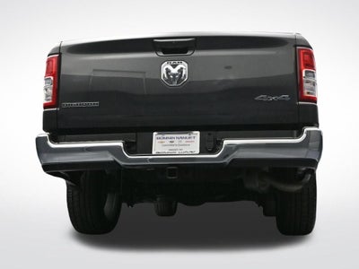 2022 RAM 1500 Big Horn Crew Cab 4x4 5'7" Box