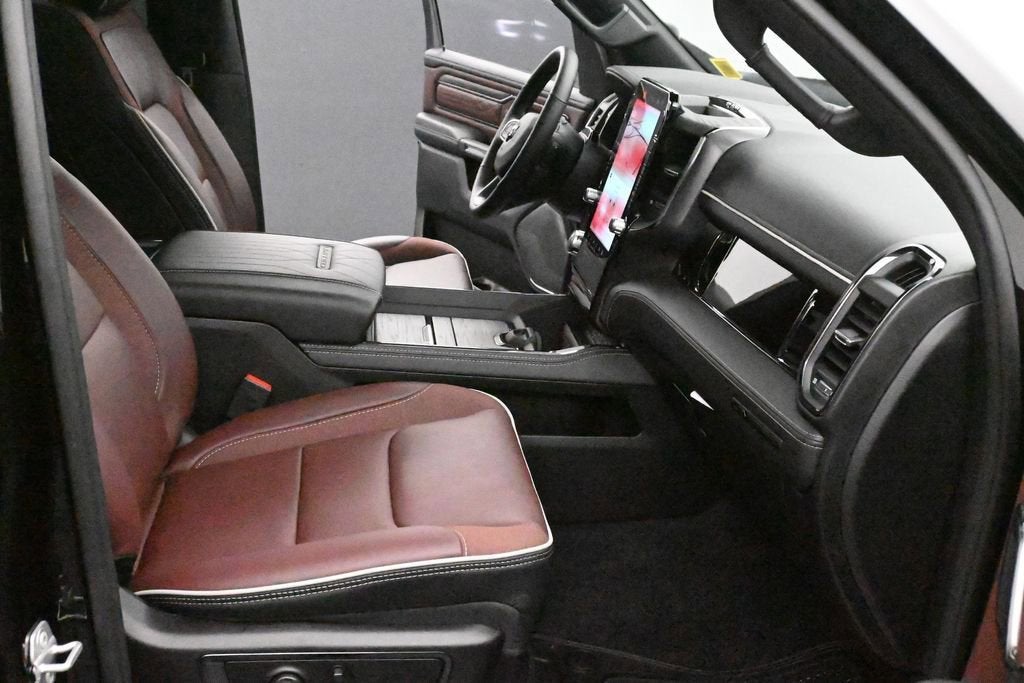 2026 RAM 1500 Limited Crew Cab 4x4 5'7" Box