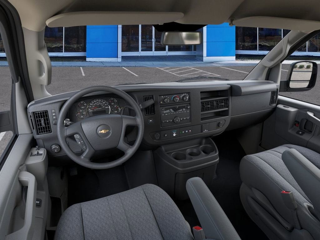 2025 Chevrolet Express Cargo WT